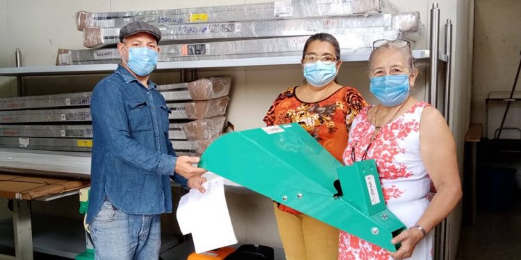 Institutos experimentales de Escuintla contarán con nuevas herramientas