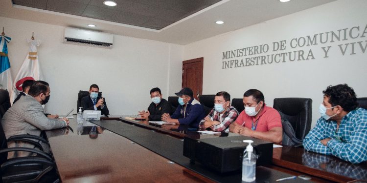 Revisarán obra en San Pedro Carchá