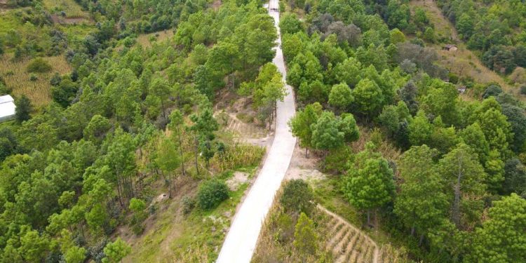 Mejoramiento de tramo refuerza el progreso de Santa María Chiquimula