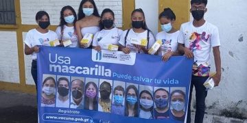 Distrito de Salud de Masagua concientiza sobre el uso correcto de mascarilla