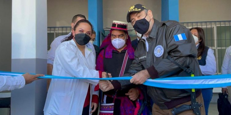 Más de 25 mil personas se benefician con mejoramiento del CAP de San Juan Atitán