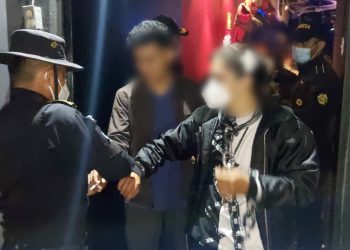 PNC detiene a 127 adultos y remite a 2 menores por irrespetar ley seca