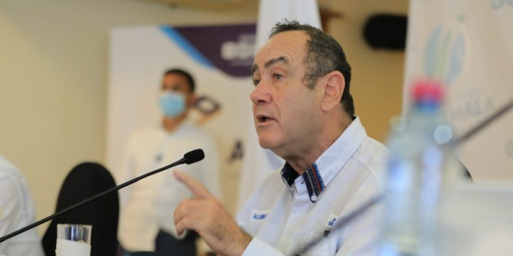 Mandatario recuerda la importancia de aprobar presupuesto 2022