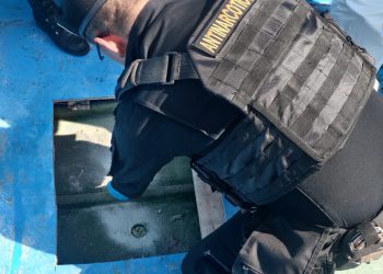 Marina de la Defensa Nacional localiza lanchas con posible cocaína en el Pacífico