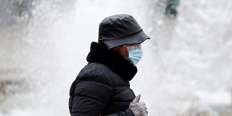 Bruselas establece diez tratamientos posibles contra el coronavirus