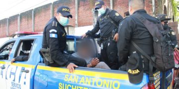 Capturan a cinco personas señaladas de integrar organización delictiva dedicada al hurto de maíz