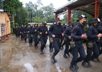 Mingob supervisa avances en la formación de los integrantes del COAN