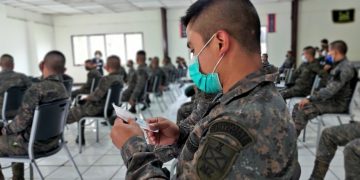 Soldados concluyen curso para apoyar Plan Nacional de Vacunación contra COVID-19