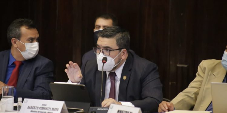 Presupuesto 2022: Energía y Minas resalta el fomento a la industria de hidrocarburos