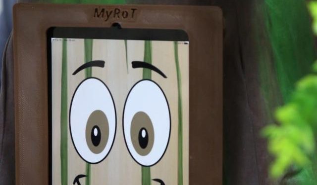 “MyRot”, el primer “árbol robot” que ayuda a los niños con autismo en Panamá