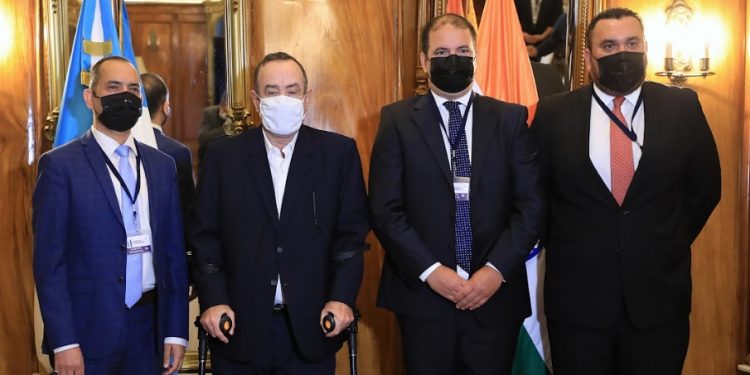 Compañía de tecnologías de la información más grande del mundo comienza operaciones en Guatemala