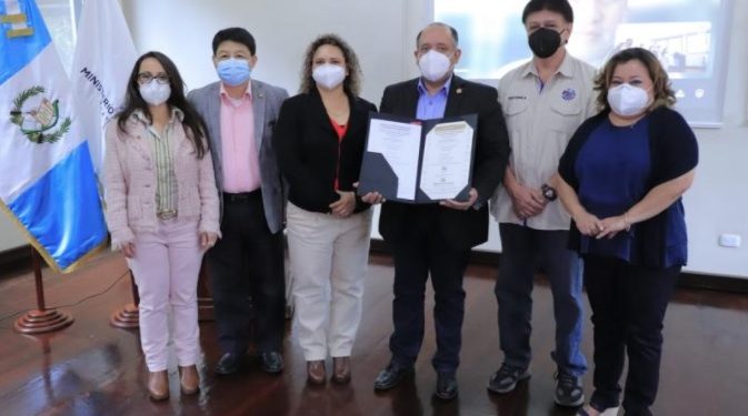 Acreditación internacional para combatir enfermedades bovinas.