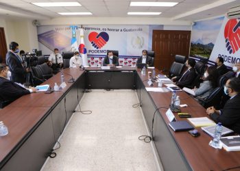 Citación a funcionarios de la SCSP, Salud e IGSS