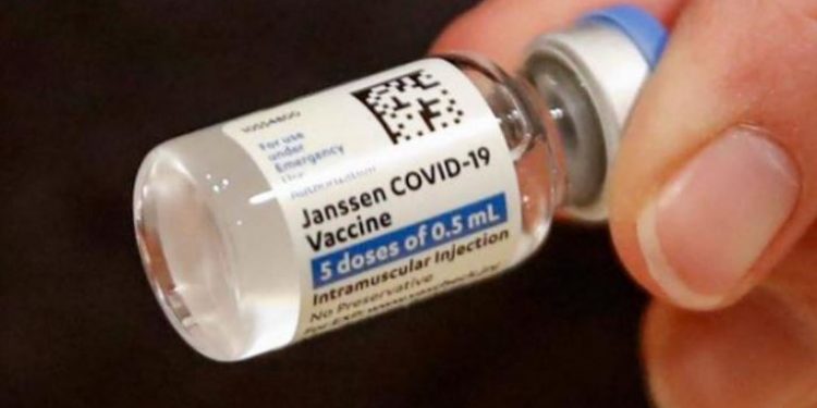 EMA evalúa la dosis de refuerzo de Janssen en mayores de 18 años