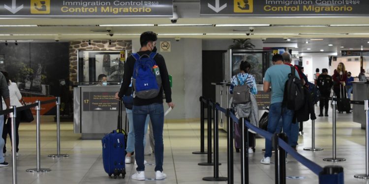 Instituto Guatemalteco de Migración brinda recomendaciones a viajeros