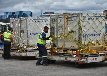 Arriban más de 400 mil dosis de vacunas.