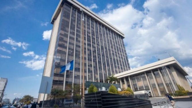 Ministro de Finanzas, Álvaro González Ricci