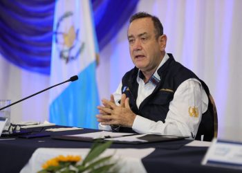 Presidente Giammattei, con alcaldes de Totonicapán