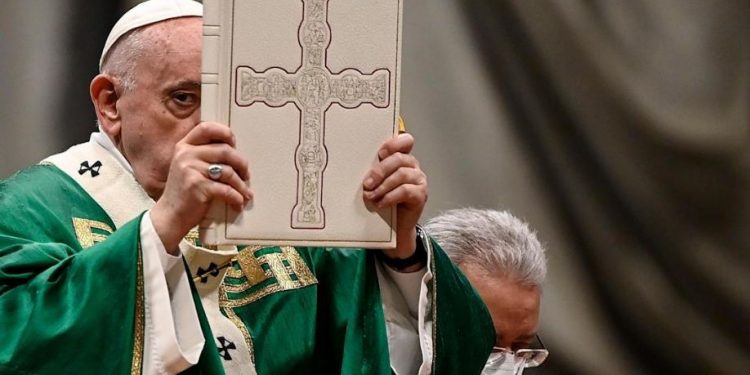 Papa anima a “abrir” el Humanismo cristiano al mundo y las culturas modernas