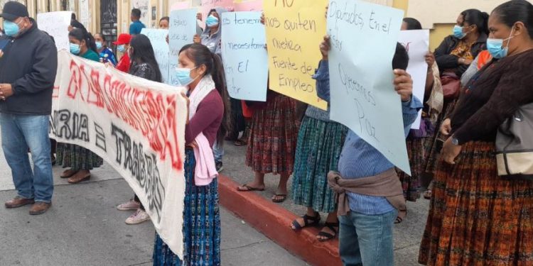 Pobladores de El Estor destacaron la importancia de la convivencia pacífica