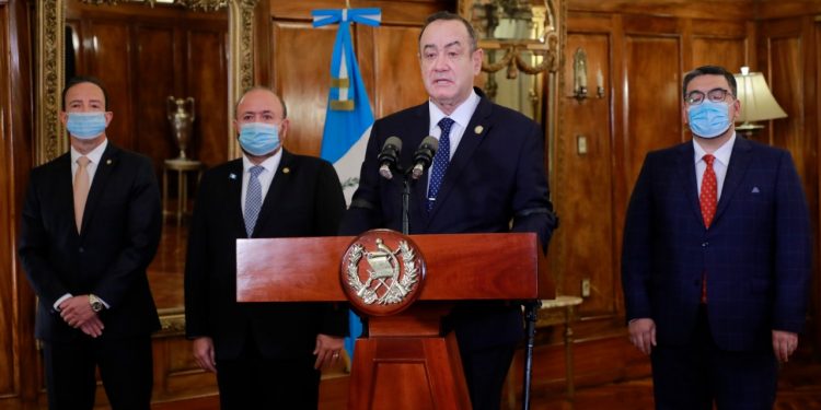 Ejecutivo presenta iniciativa de ley de apoyo social temporal a consumidores de gas propano