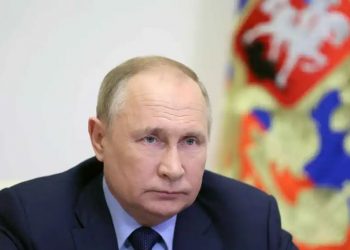 Putin recibe la vacuna nasal rusa contra el coronavirus