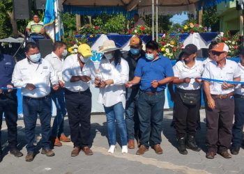 Codede entrega proyectos de desarrollo en Nueva Concepción