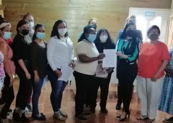 Socializan propuesta de ley de desarrollo económico de las mujeres