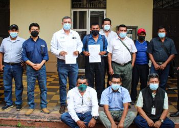 Comunidades de Santa Cruz Muluá y San Andrés Villa Seca logran acuerdo para restablecimiento de energía eléctrica