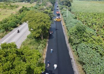 Avanza bacheo de la Autopista Puerto Quetzal-Escuintla