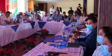 Alcaldes de Santa Rosa participan en taller de gobernabilidad