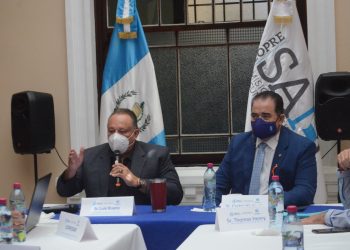 Presentan avances del cierre del vertedero de AMSA