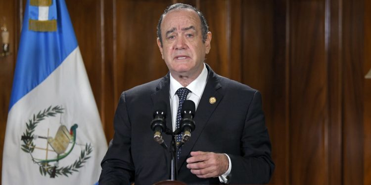 Presidente destaca articulación de esfuerzos para la reactivación económica