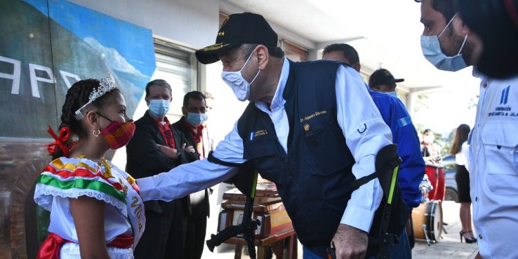 Carteras del Ejecutivo invierten 3 mil 51.5 millones de quetzales en Jalapa