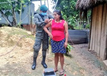 Avanzan jornadas de vacunación contra COVID-19 en los departamentos