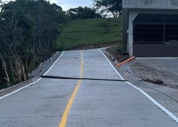 Economía rural de Pachalum se fortalece con pavimentación de tramo