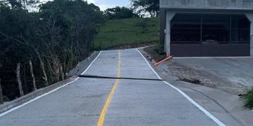 Economía rural de Pachalum se fortalece con pavimentación de tramo