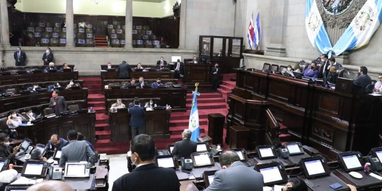 Congreso aprueba Ley de Apoyo Social Temporal a Consumidores de Gas Propano