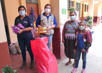 Sesan entrega alimentos a familias en Aguacatán, Huehuetenango