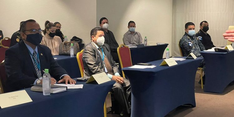 Migración fortalece sus capacidades en el uso de sistemas biométricos