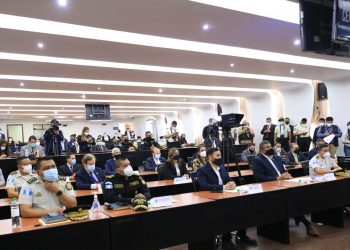 Con apoyo de EE. UU., Gobierno lanza Call Center 1561 para recibir denuncias