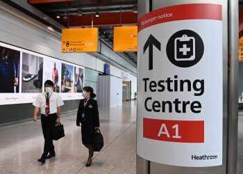 El Reino Unido detecta al menos dos contagios con la variante ómicron