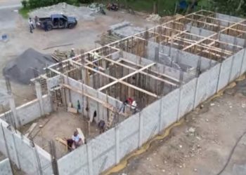 Avanza construcción del instituto de educación básica de Telemán