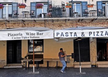 Italia refuerza el pase sanitario en Navidad y amplía la obligación de vacuna