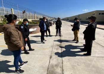 PNC desarrolla operativos en Centro de Emisión de Pasaportes de Quetzaltenango