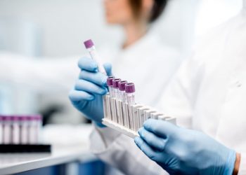 Al menos 3.9 millones de dólares trimestrales en divisas generaron exportaciones de servicios de laboratorio