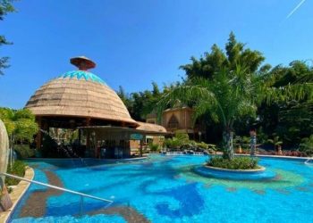 El Club Mil Palmeras, del Irtra se ubica en Retalhuleu