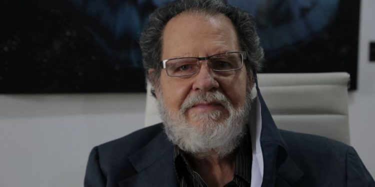 Cultura conmemorará la trayectoria artística de Manolo Gallardo