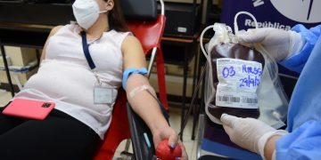 El Ministerio de Salud insta a las donaciones voluntarias para mantener abastecidos los bancos de sangre del país.