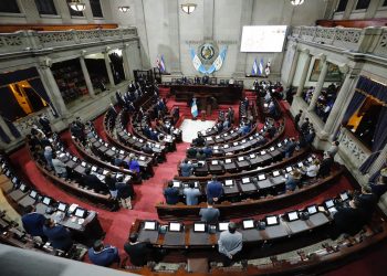 Diputados del Congreso de la República avalaron el estado de sitio.